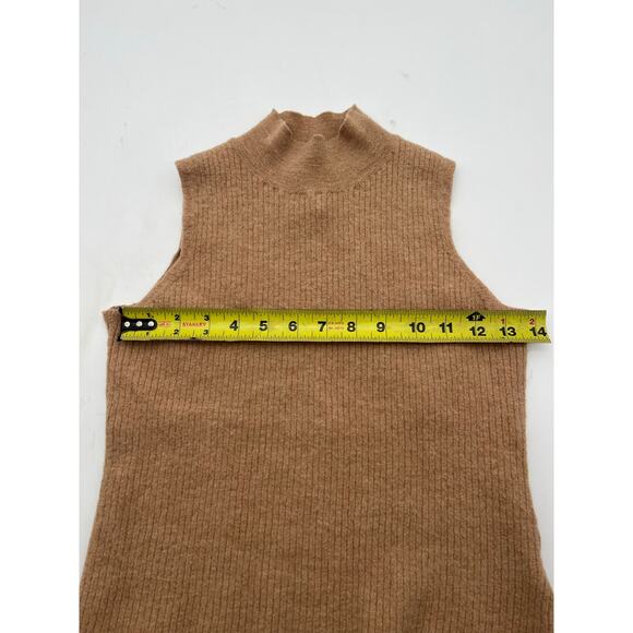 Halston hundred percent extra fine merino wool Sz XS - S Camel Brown Mocha Latte - Picture 7 of 9